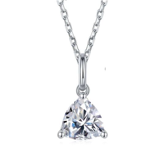 Ara Triangle Moissanite Jewellery Set – A Luxury Blend