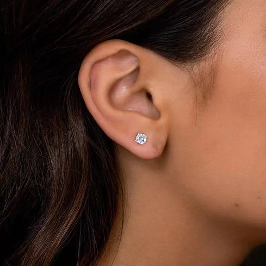 Seraphina Stud Earrings: Elegance with 4-Carat Moissanite Diamonds