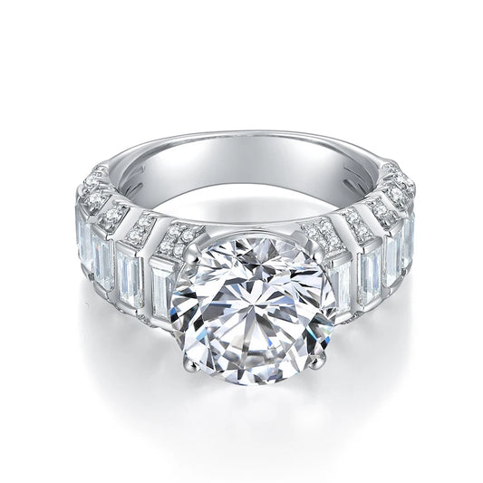 Nova 5-Carat Moissanite Ring – Opulence Redefined