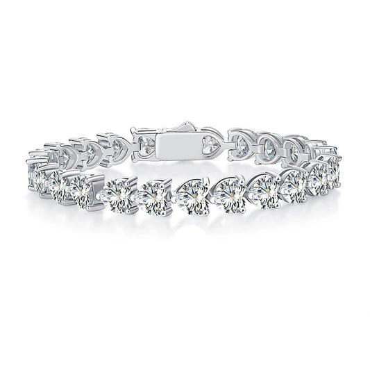 Cassiel Luxurious Heart Cut Moissanite Diamond Tennis Bracelet