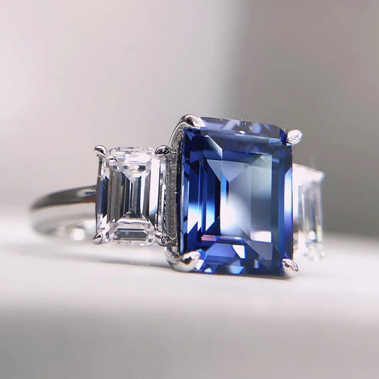 Oceanus 585 Platinum Emerald Blue Sapphire Ring – A Masterpiece of Royal Elegance