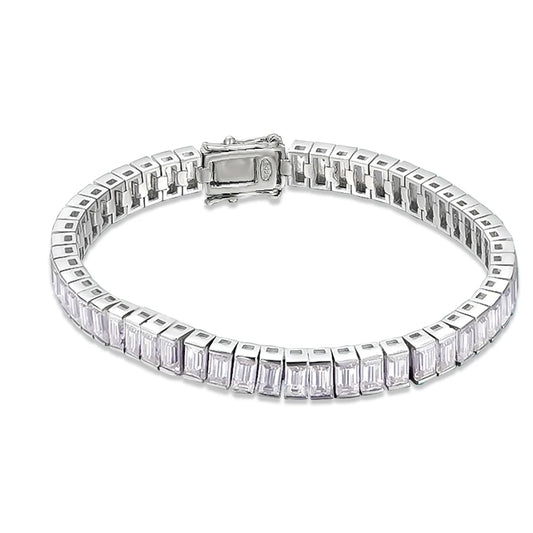 Galadriel Unisex Emerald Moissanite Bracelet: Timeless Luxury
