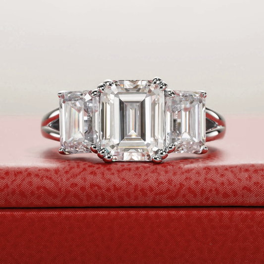 Hyades 12-Carat Emerald Cut Moissanite Engagement Ring – A Timeless Symbol of Love