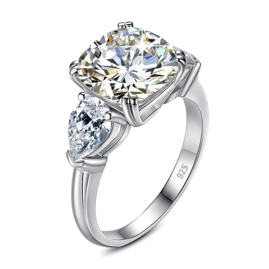 Hestia Lavish Pave 5-Carat Moissanite Ring – A Radiant Symbol of Elegance