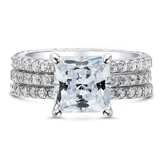 Vesta 4.6cttw Princess Cut Moissanite Ring: Bold Luxury and Dazzling Elegance