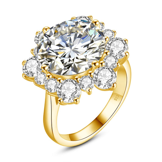 Juno 8-Carat Moissanite Diamond Floral Ring – Bold, Romantic, and Luxurious
