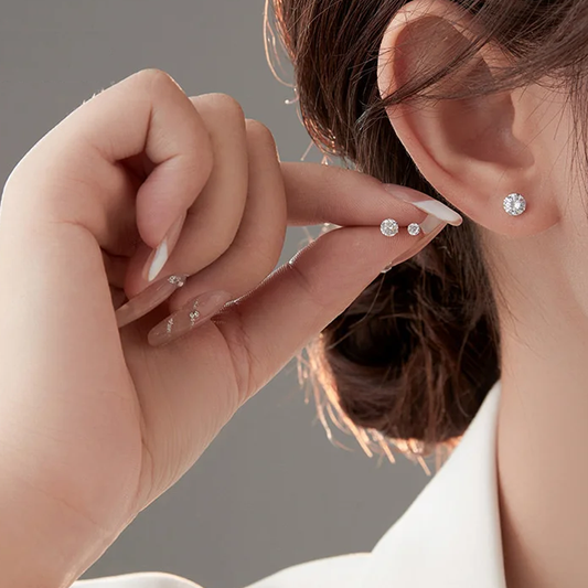Brilliant Cut High Carbon Diamonds Classic 925 Silver Stud Unisex Screw Earrings