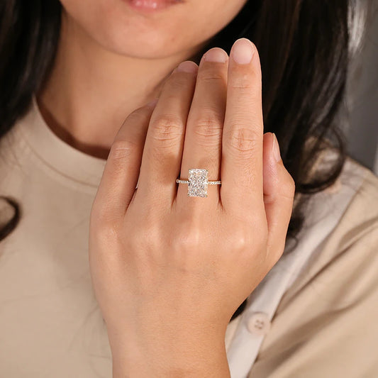 Quasar Radiant Cut 4-Carat Lab-Grown Diamond Ring – 14K Yellow Gold